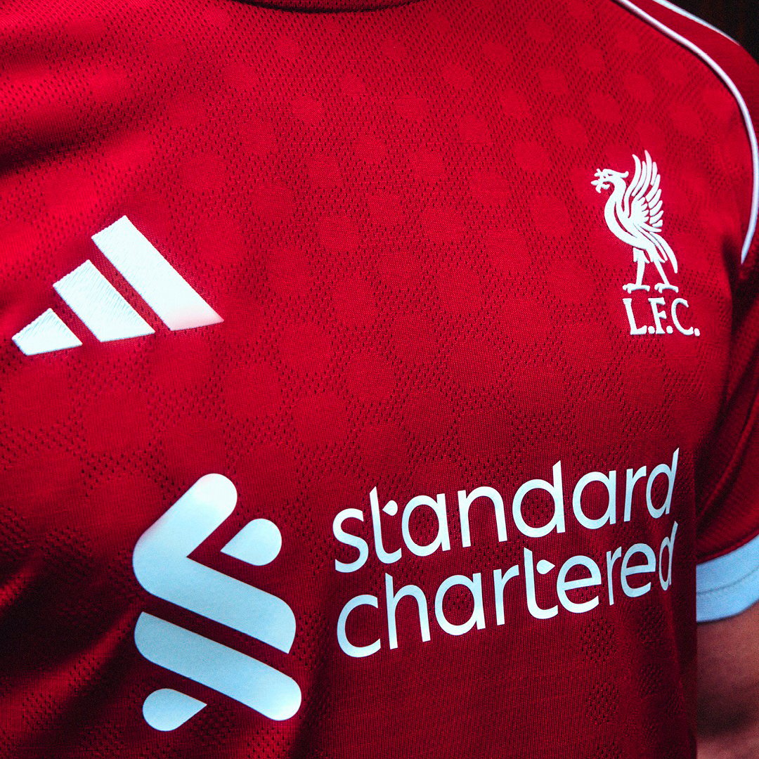 Liverpool Local 25/26 Version Jugador Oficial