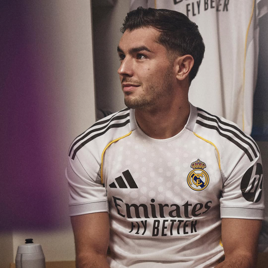 Real Madrid Local 25/26 Versión Jugador Oficial