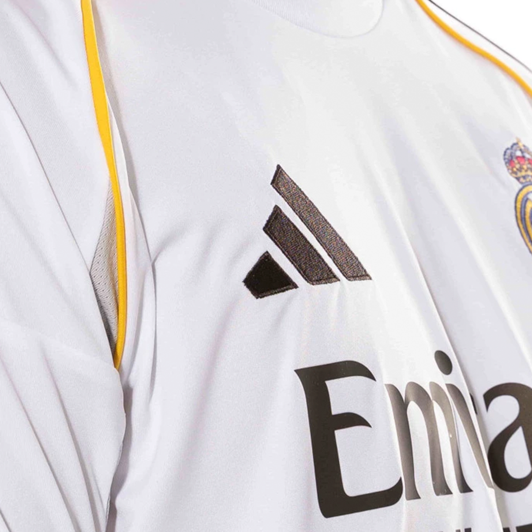Real Madrid Local 25/26 Versión Fan Oficial