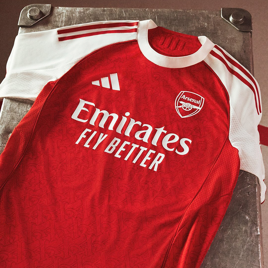Arsenal Local 25/26 Version Jugador Oficial