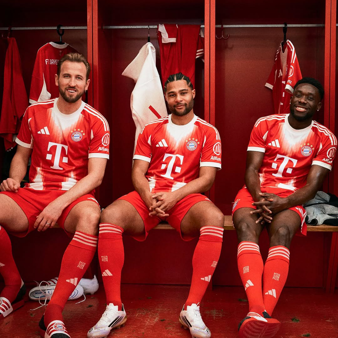 Bayern Munnich Local 25/26 Version Jugador Oficial