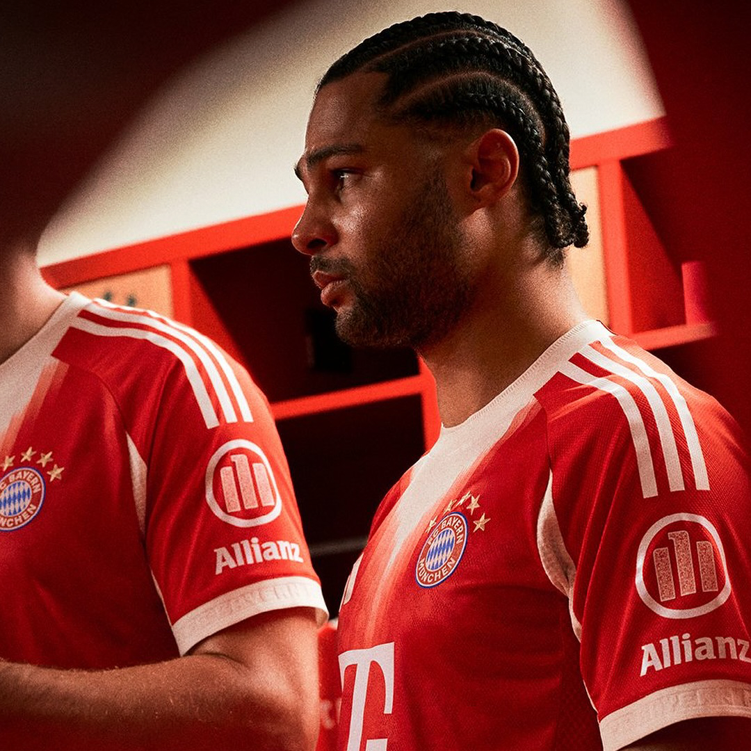 Bayern Munnich Local 25/26 Version Jugador Oficial