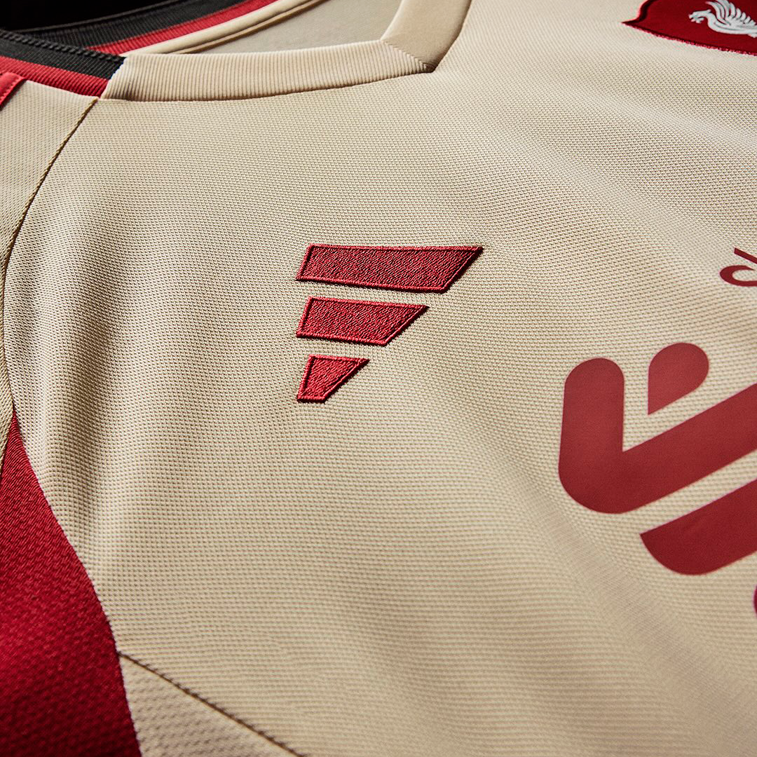 Liverpool Visitante 25/26 Version Fan Oficial