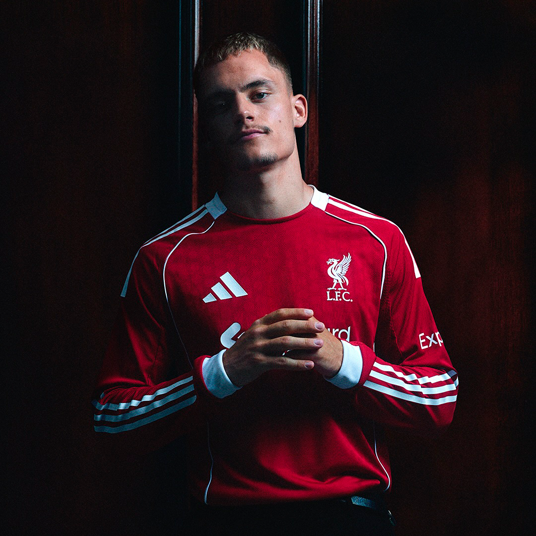 Liverpool Local 25/26 Version Jugador Oficial