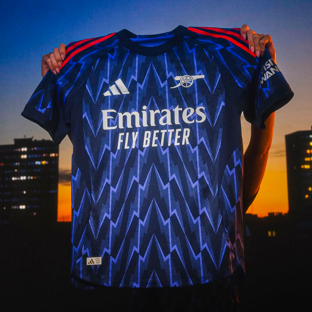Arsenal Visitante 25/26 Version Fan Oficial