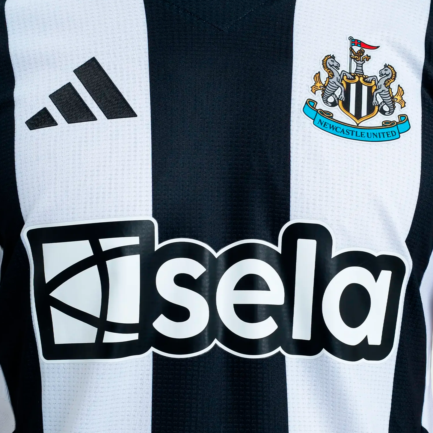 Newcastle United Local 24/25 Versión Player