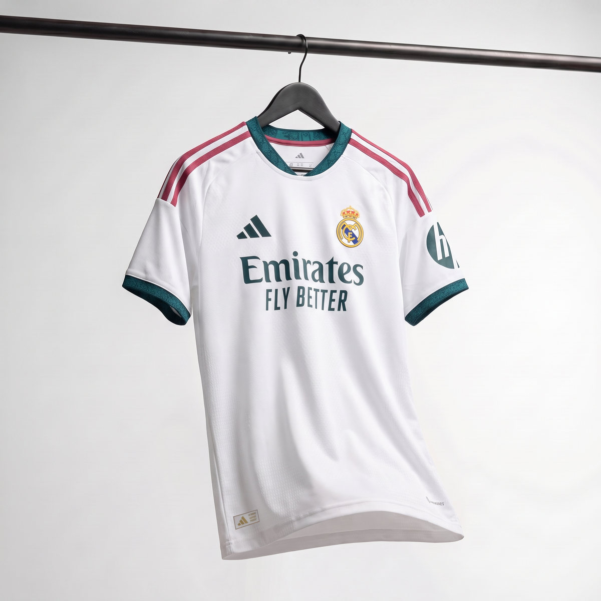 Real Madrid Local 26/27 Player Version